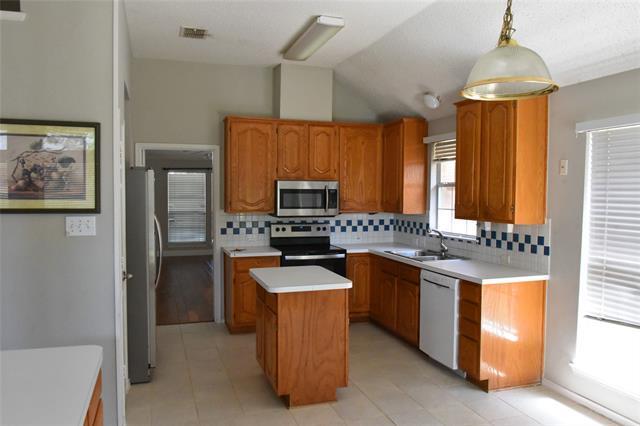 Building Photo - 11613 Charlotte Ln