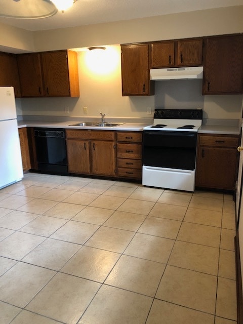 Building Photo - 1242 Park Dr