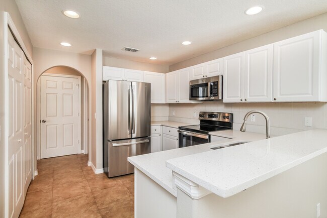Building Photo - 1544 Loch Avich Rd