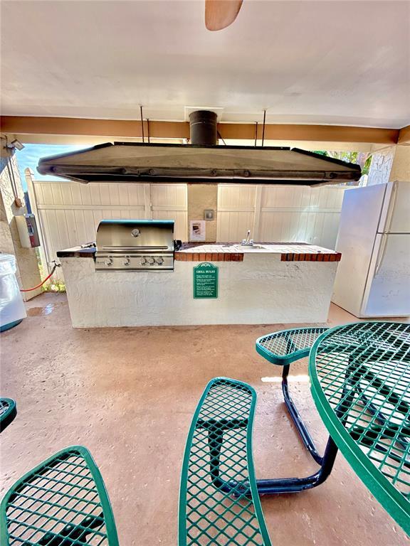 Building Photo - 5970 80th St N