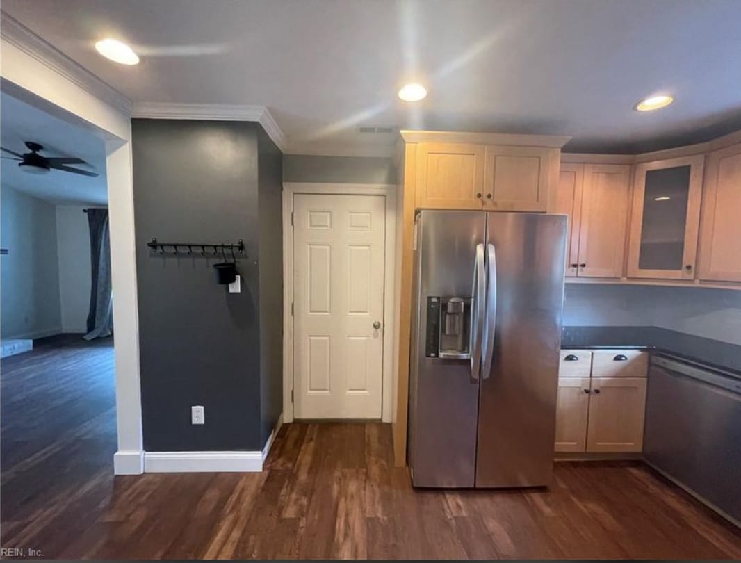 Building Photo - 3648 Coleridge Ct