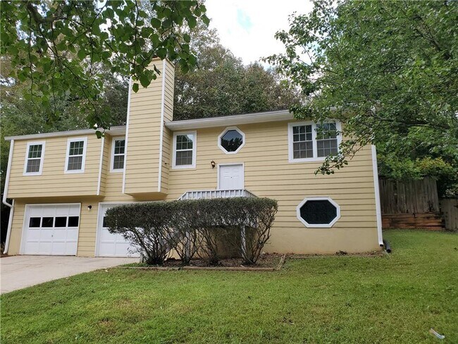 Building Photo - 3971 Rocmar Dr