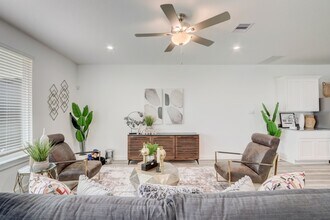 Building Photo - 2631 Callahan Springs Ln