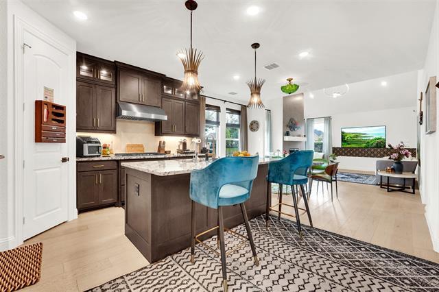 Building Photo - 3201 Casablanca St