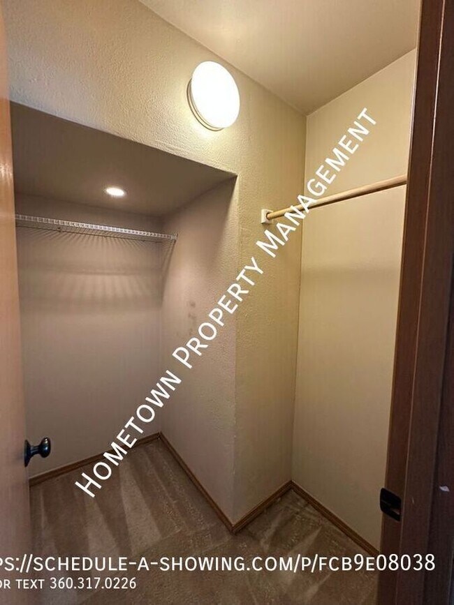 Building Photo - 14854 99th Way Southeast