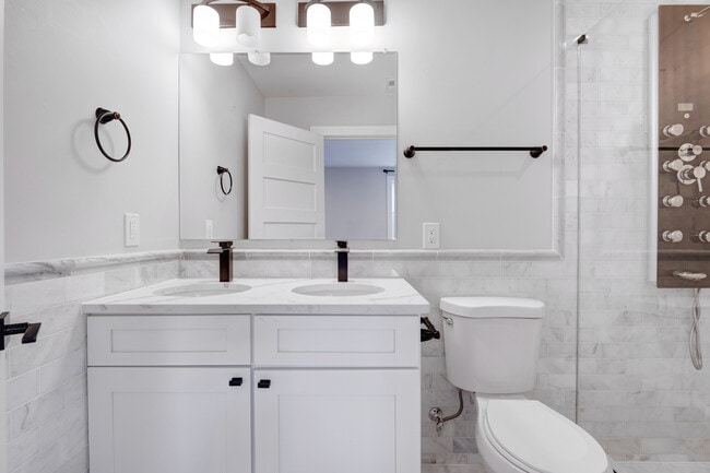 Building Photo - 5226 11th St NE