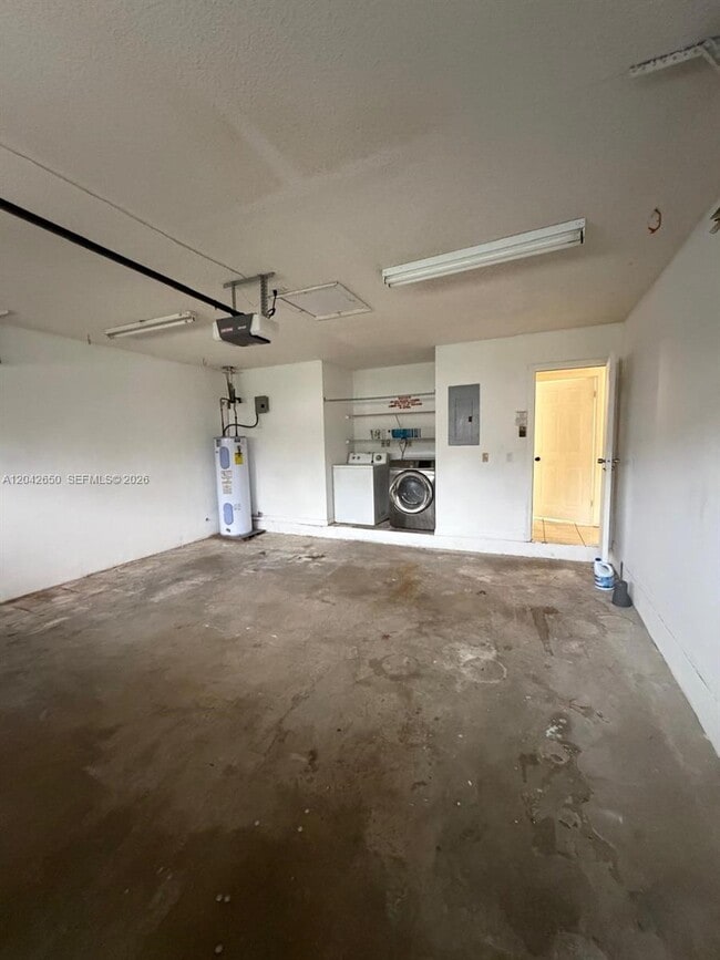 Building Photo - 19058 NW 77th Pl