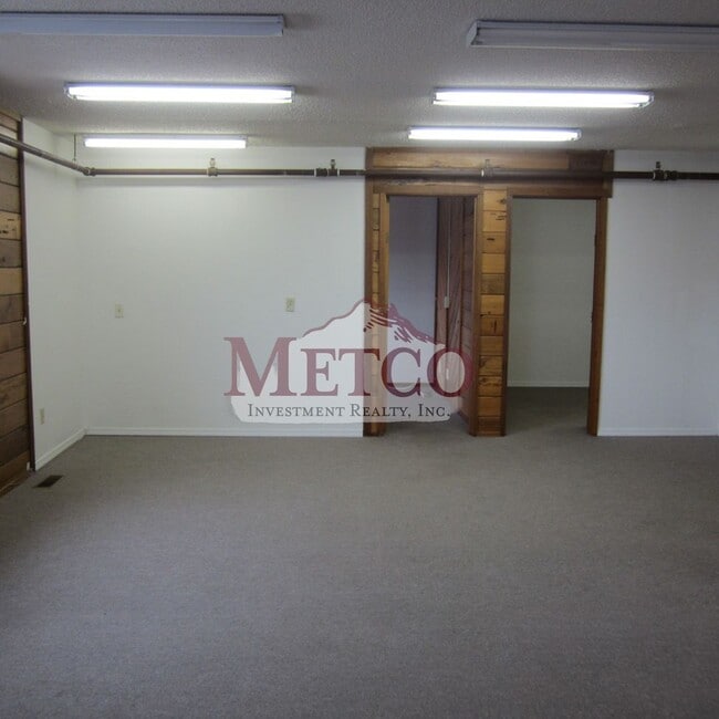 Building Photo - 18302 - Cascade Business Park (Residential)