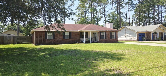 Primary Photo - 627 Windhaven Dr