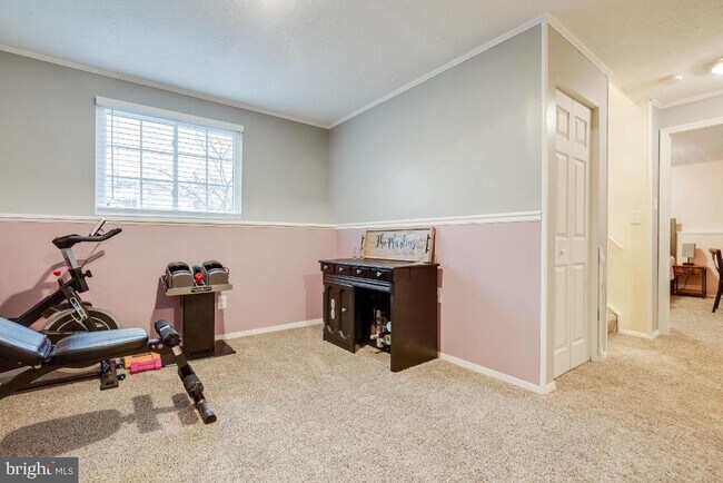 Building Photo - 8280 Wold Den Ct