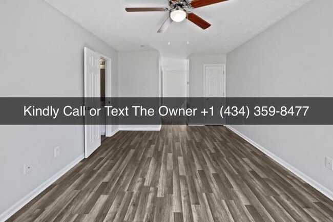 Building Photo - Single Family Townhouse