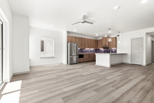 Building Photo - 3141 Waits Ave