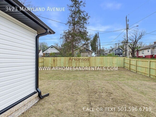 Building Photo - 3423 Maryland Ave