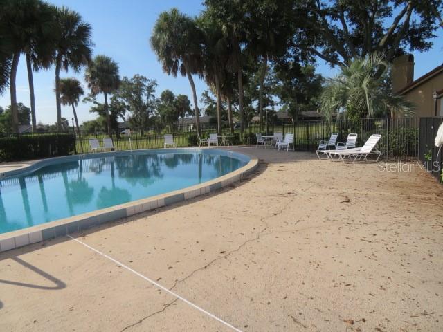 Building Photo - 1188 N Fairway Dr