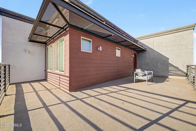 Building Photo - 1250 Abbey Ln