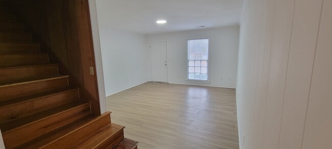 Building Photo - 5428 Sidbury Rd