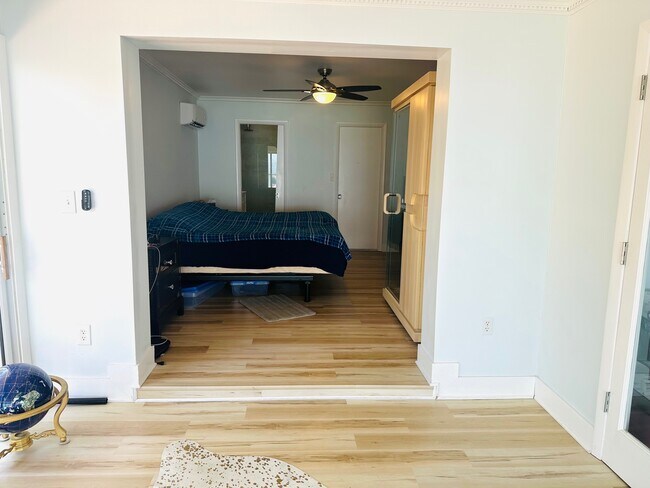 Building Photo - 498 Brightwaters Dr