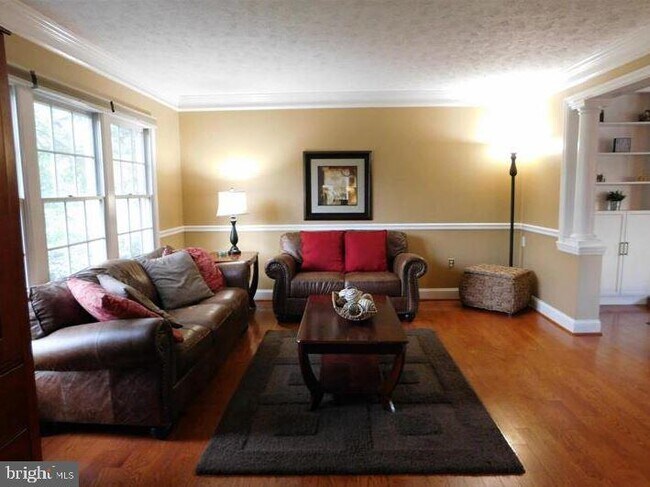 Primary Photo - 17101 Titus Way