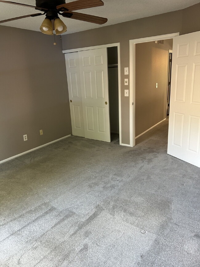 Building Photo - 7610 E Gunnison Pl