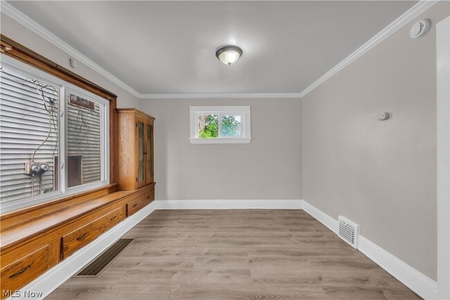 Building Photo - 3407 W 91st St