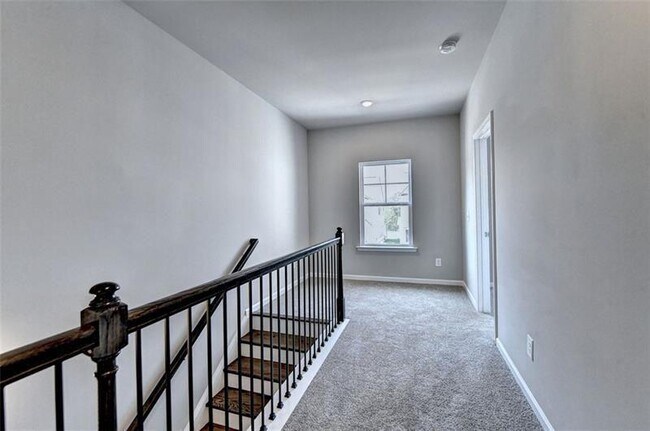 Building Photo - 1541 Winding Rdg Trl