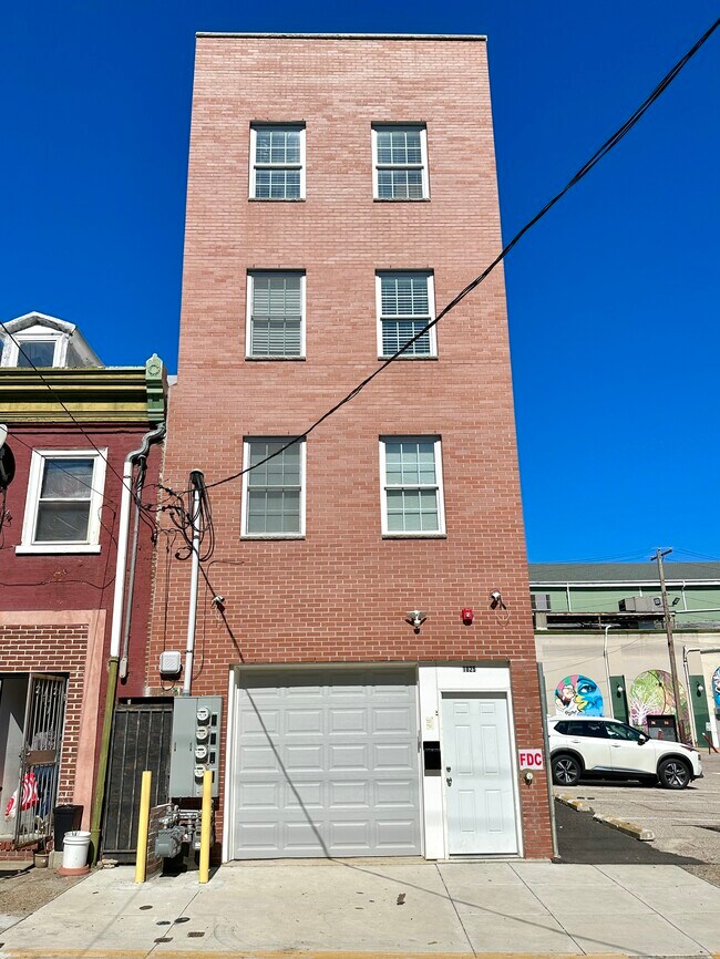 1025 Buttonwood St 1025 Buttonwood St Philadelphia PA 19123