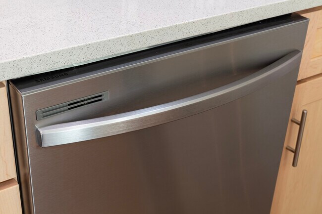 Building Photo - 289 Governors Park Rd