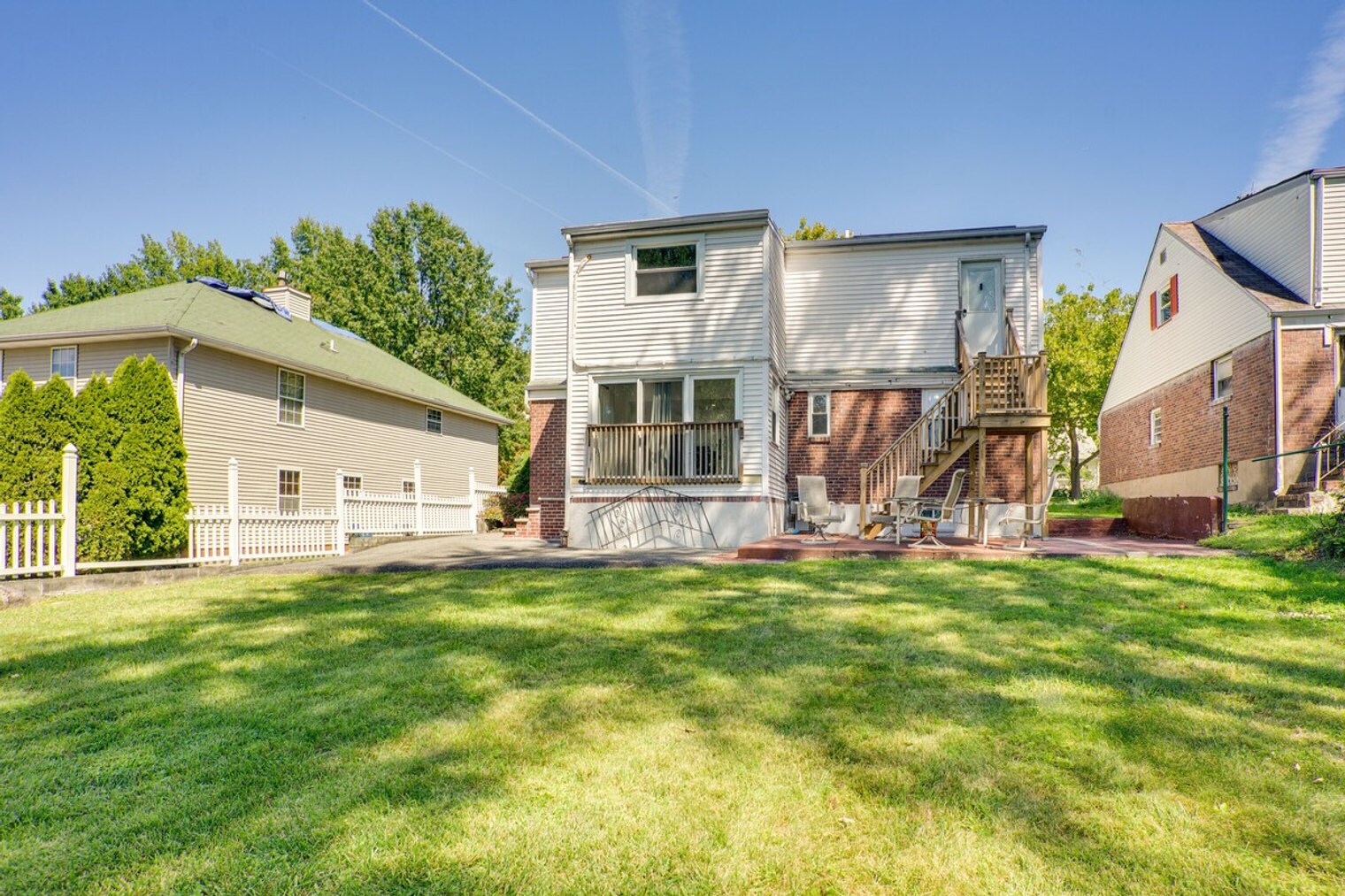 Building Photo - 112 Rockwood Pl