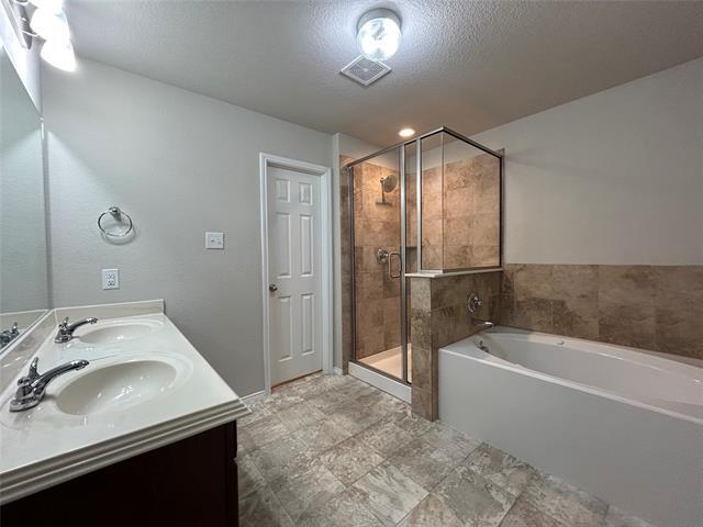Building Photo - 6225 Jackstaff Dr