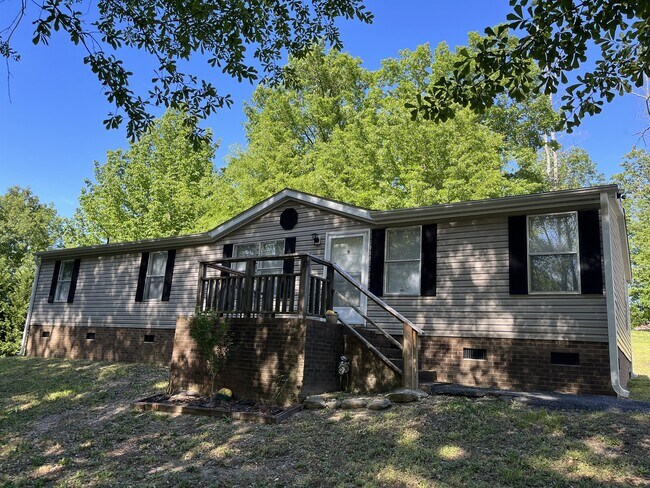 Building Photo - 108 Crown Ct