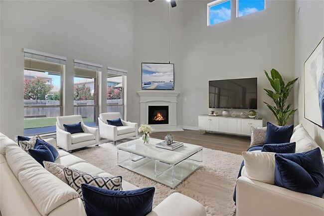 Building Photo - 3009 Silvergrass Cv