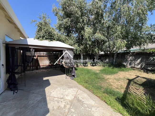 Building Photo - Wonderful 3bd/2ba Elk Grove Home!