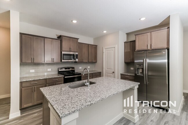 Building Photo - 1556 Mexican Heather Dr