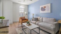 Building Photo - 698 Basilica Bay Dr