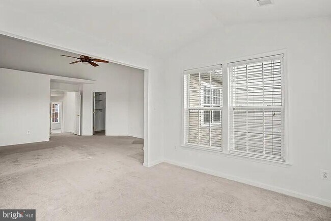 Building Photo - 24689 Siltstone Square