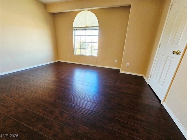 Building Photo - 10108 Rising Tree St