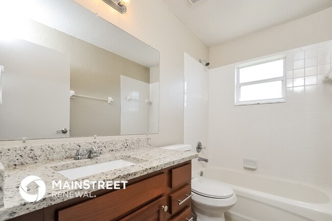Building Photo - 2677 Hickory Ridge Dr