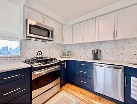 Building Photo - 126 Ogden Ave.