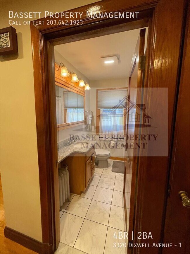 Building Photo - 3320 Dixwell Ave