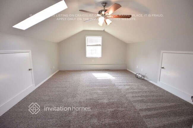 Building Photo - 3061 Nicholson Dr