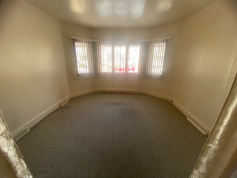 Building Photo - 118 Dudley St