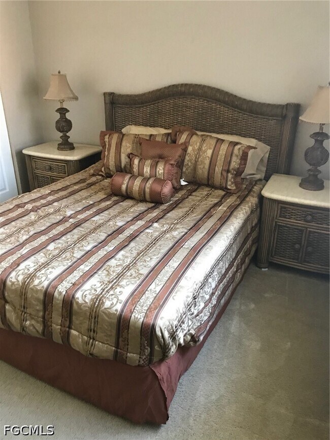 Building Photo - 9600 Roundstone Cir