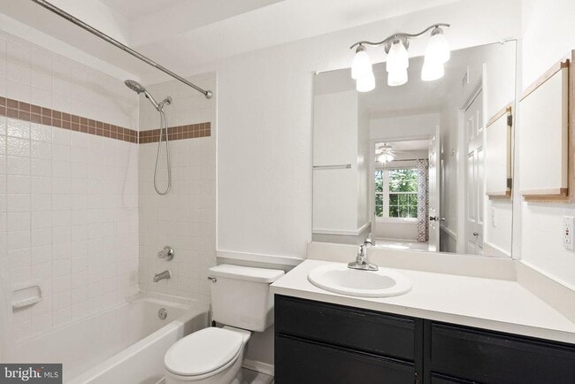 Building Photo - 3313 Wyndham Cir