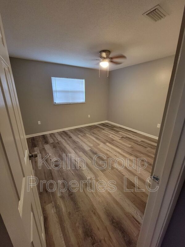 Building Photo - 1308 Herschell St