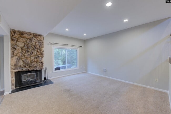 Building Photo - 2036 Watermark Pl