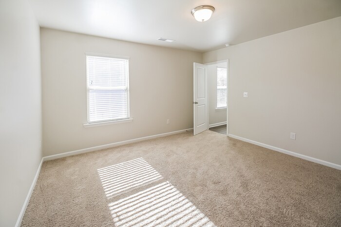 Building Photo - 3497 Dacite Ct