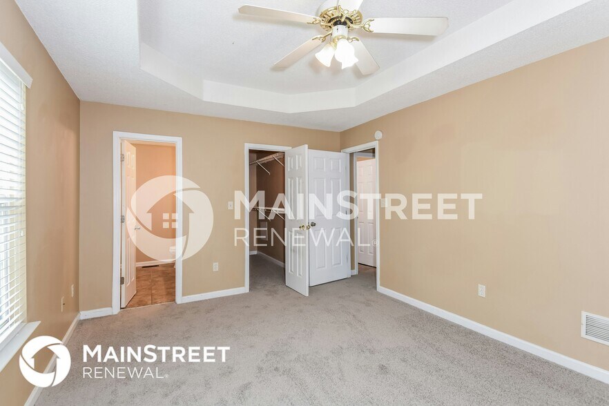 Building Photo - 3385 Slate Dr