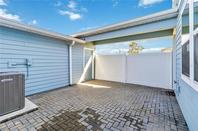 Building Photo - 10379 Folly Bch Rd