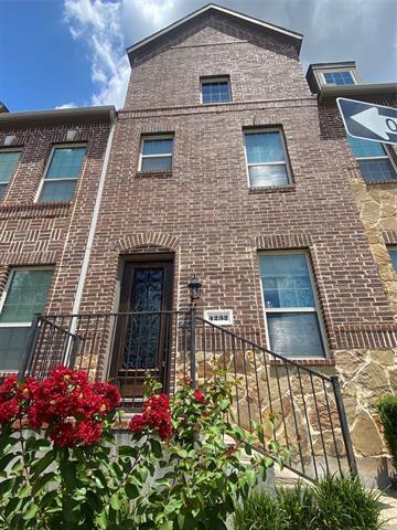 Building Photo - 4232 Charles St