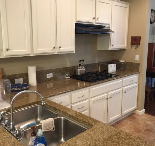 Building Photo - 1425 N Oliveto Ct